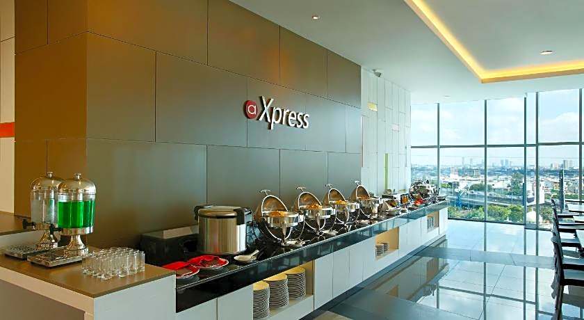 Amaris Hotel Season City