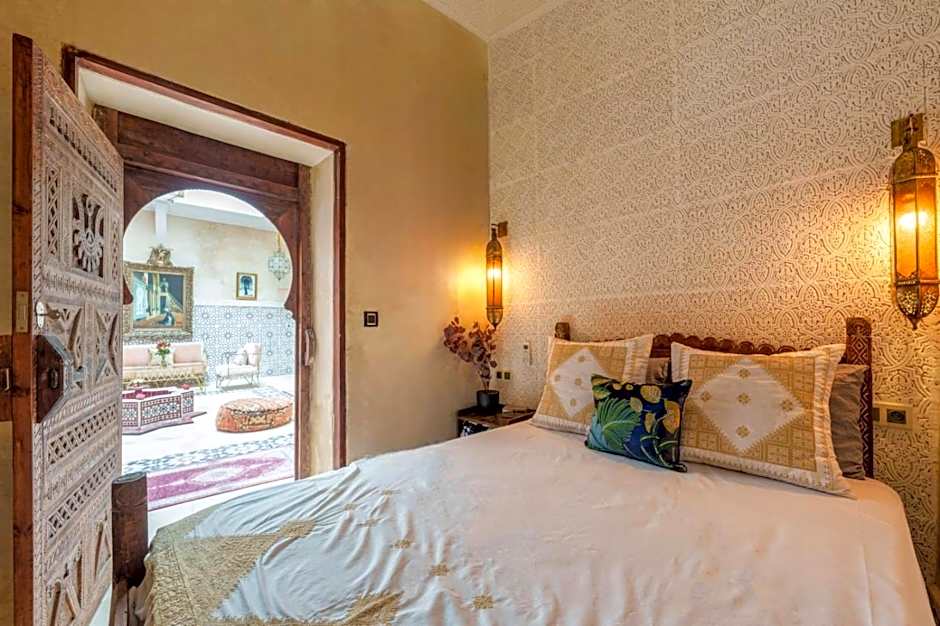 Riad 7 chambres - Petit dejeuner gratuit