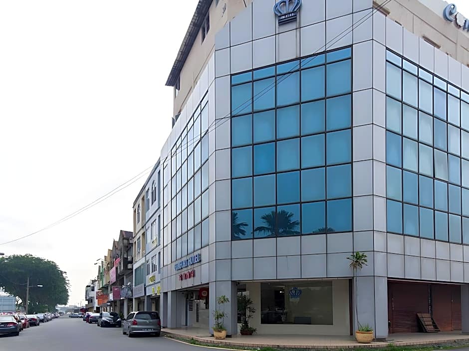 Super OYO 447 Comfort Hotel Meru