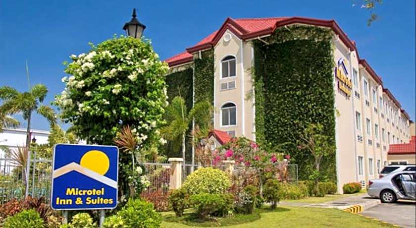 Microtel by Wyndham Batangas