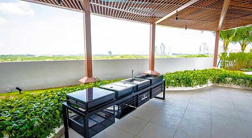 Stay @ Almas Puteri Harbour