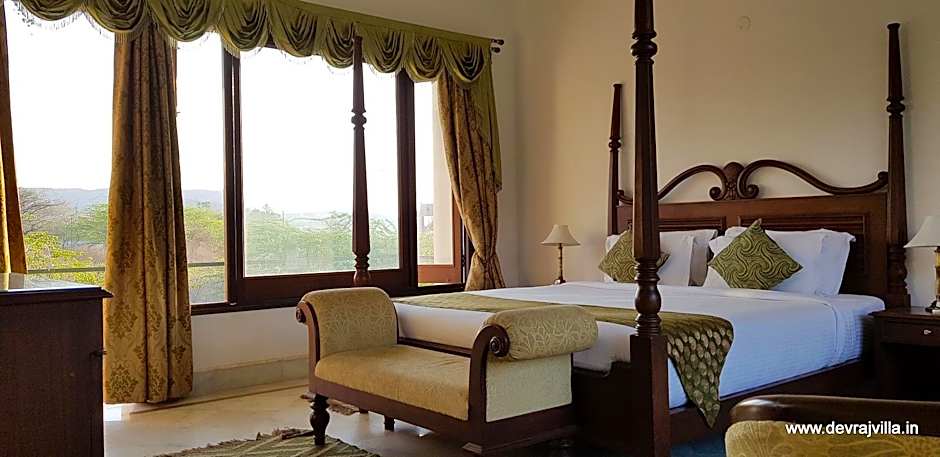 Devraj Villa - Luxury Pool Villa Udaipur