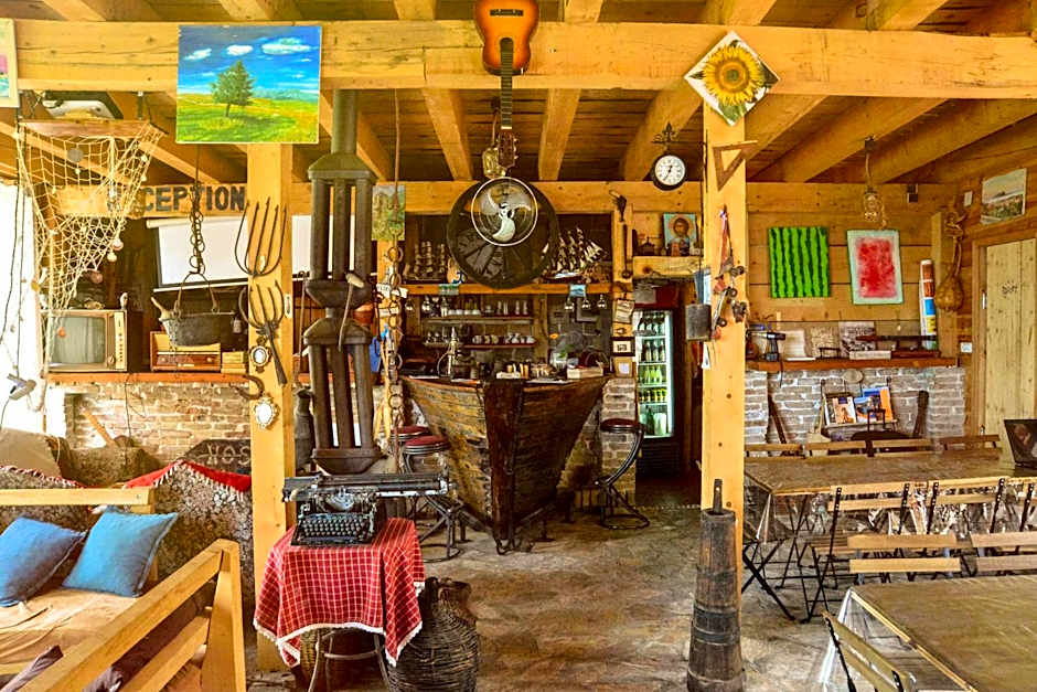 Hostel Anton
