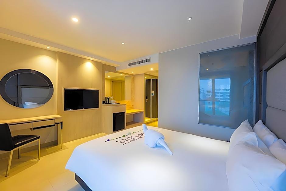 Shilat Avenue Pattaya