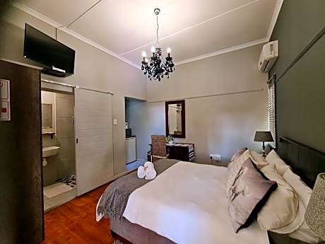 Small Double Room