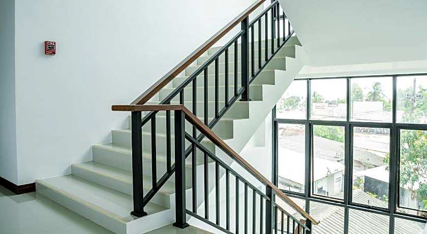 Circle Inn Ao Nam Mao