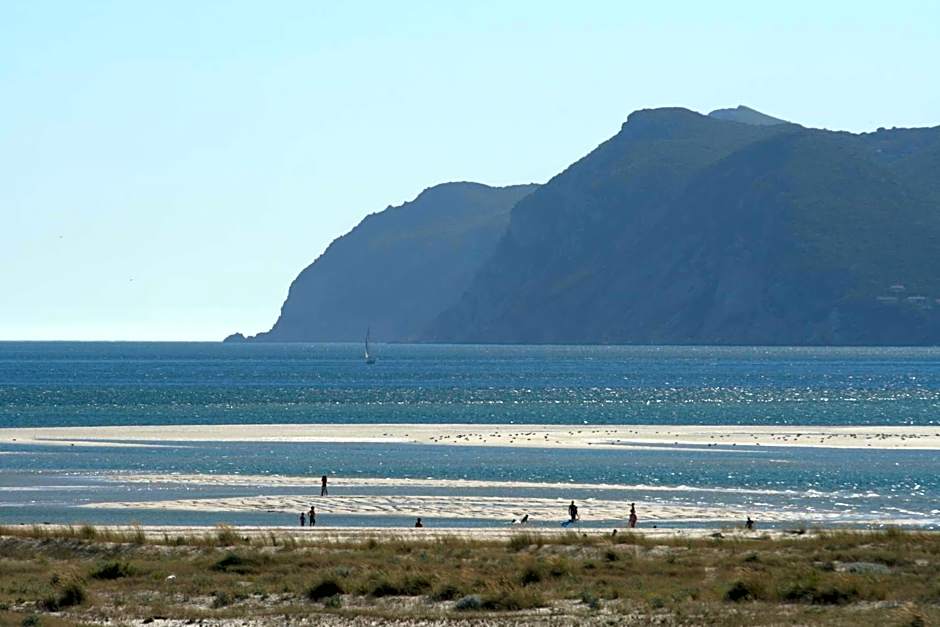 Aqualuz Troia Rio by The Editory