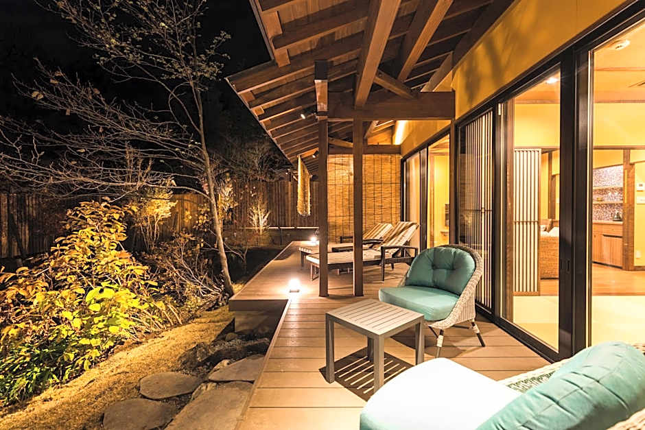 Tsuta Onsen Ryokan