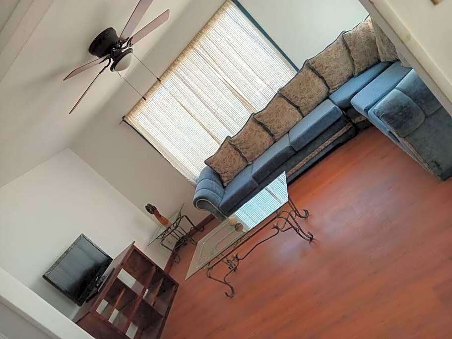 Cómoda casa cerca de blvd costero