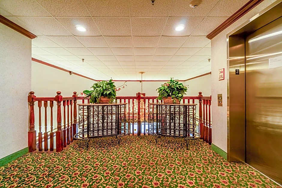 Ark Suites By OYO Jonesboro I-555