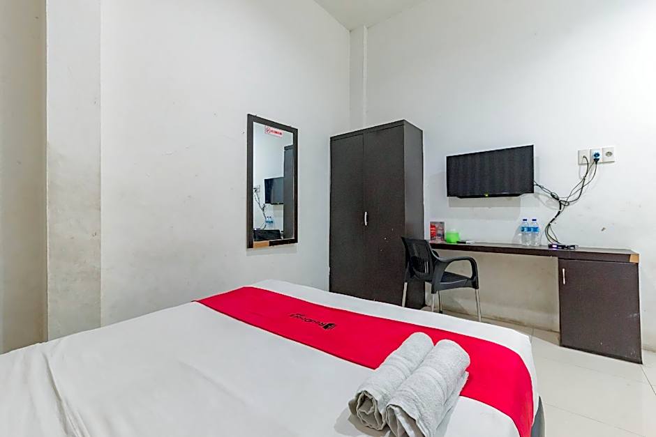 RedDoorz near UIN Sumatera Utara Medan