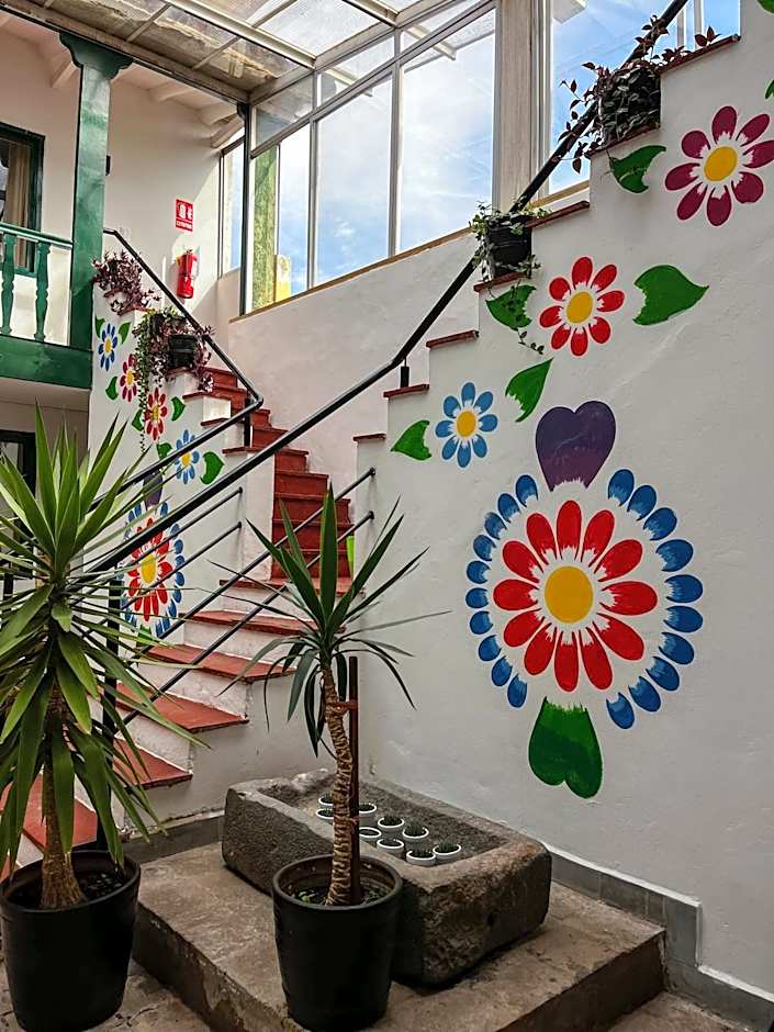 Cusco Plaza Nazarenas