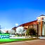 La Quinta Inn & Suites by Wyndham Eastland