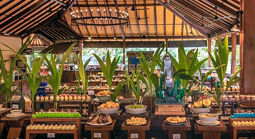 Adaaran Select Meedhupparu – 24 hours Dine Around Premium All inclusive