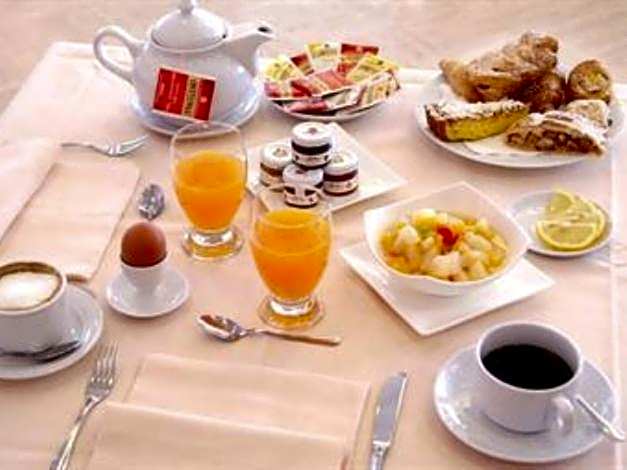 Hotel Executive Meeting & Events