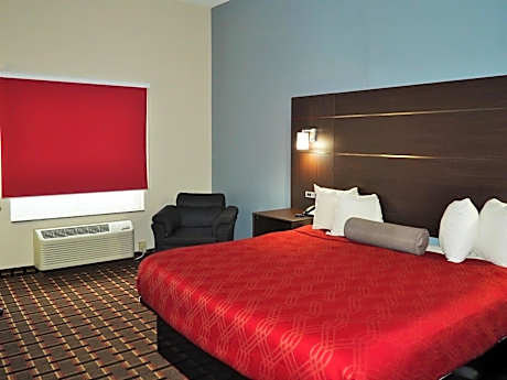 King Room with Transfer Shower - Accessible/Non-Smoking