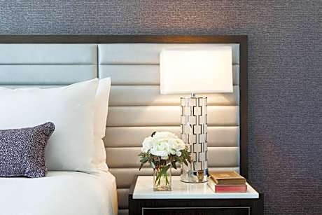Premier King Room