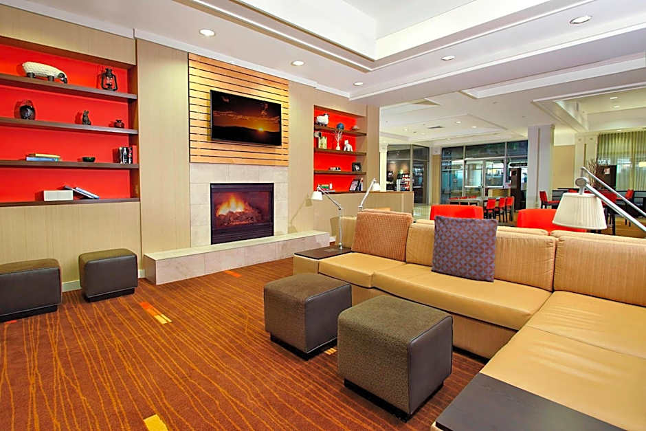 Courtyard by Marriott Oakland Downtown