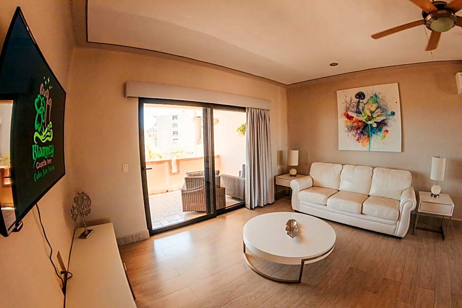 Castillo Blarney Inn