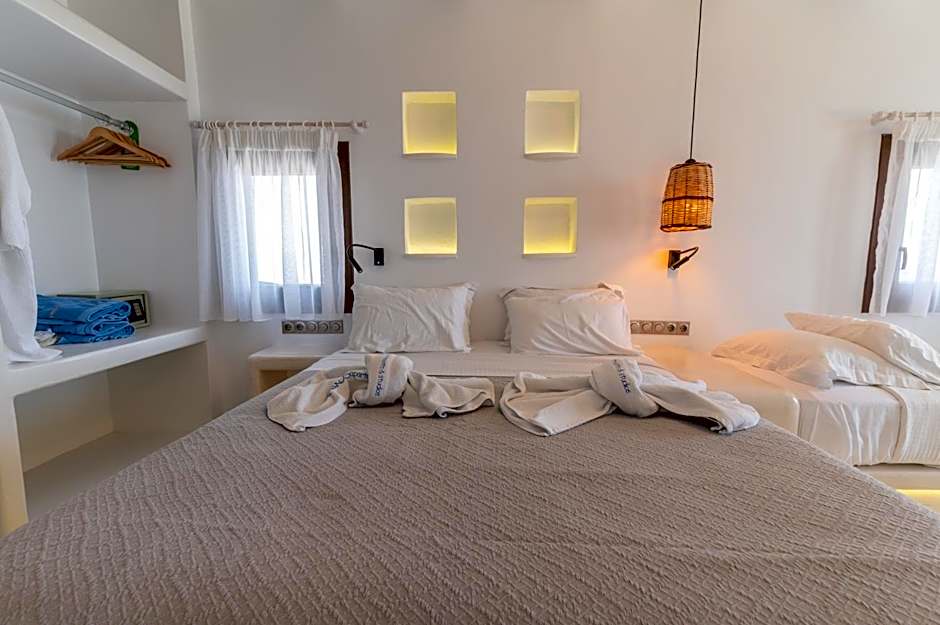 Nikos Apartments and Studios