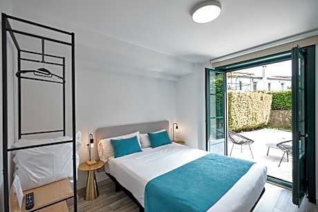 Double or Twin Room with City View