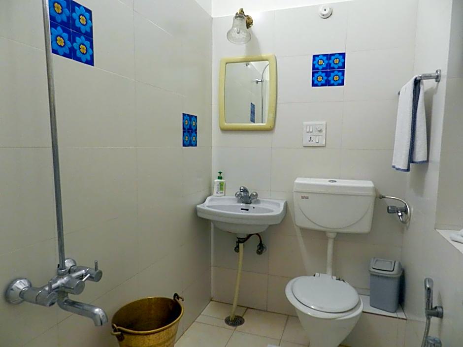Hotel Arya Niwas