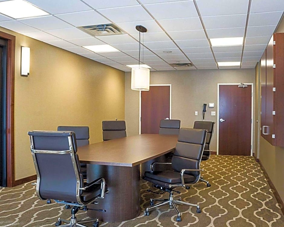 Comfort Suites Medical Center