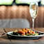 Napa Plaza Hotel (Adults Only)