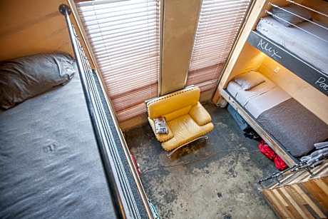 Bed in 8-Bed Mixed Dormitory Room