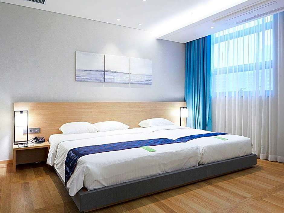 Wirye Militopia Hotel By Marine