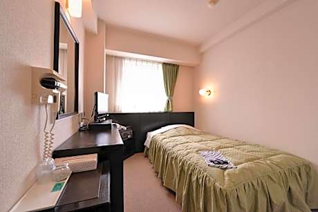 Double Room with Small Double Bed – Non-Smoking