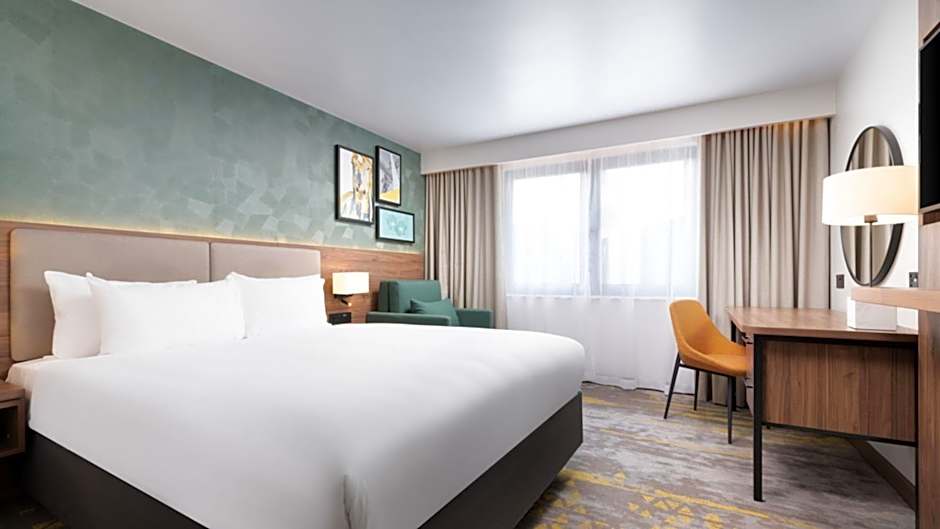 Holiday Inn London Gatwick - Worth By IHG