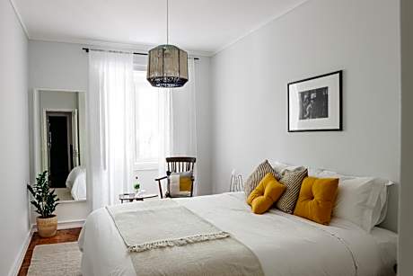 Double or Twin Room with Shared Bathroom