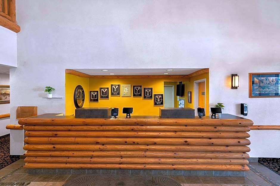 Rodeway Inn & Suites