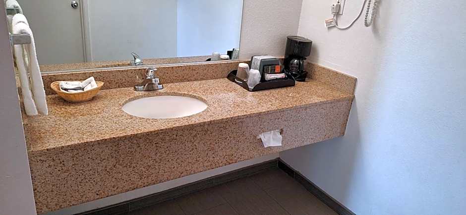 Rodeway Inn Alameda-Oakland