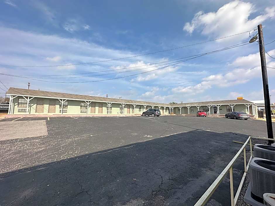 Llano Motel