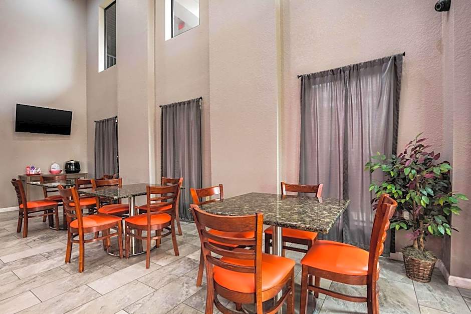 Econo Lodge Forrest City I-40