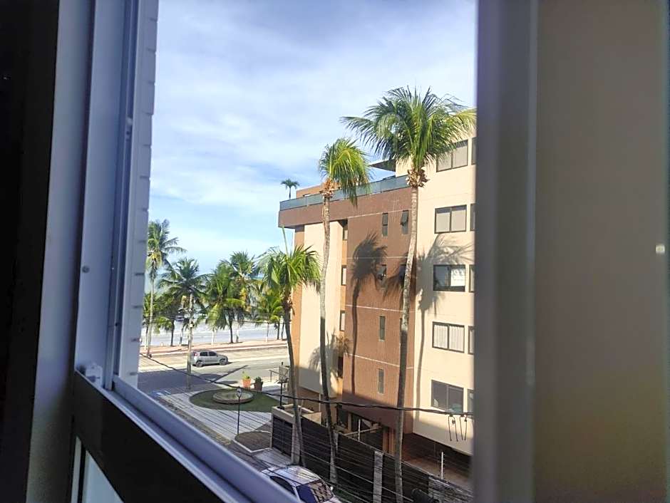 Apto Inteiro Cabo Branco pé na areia