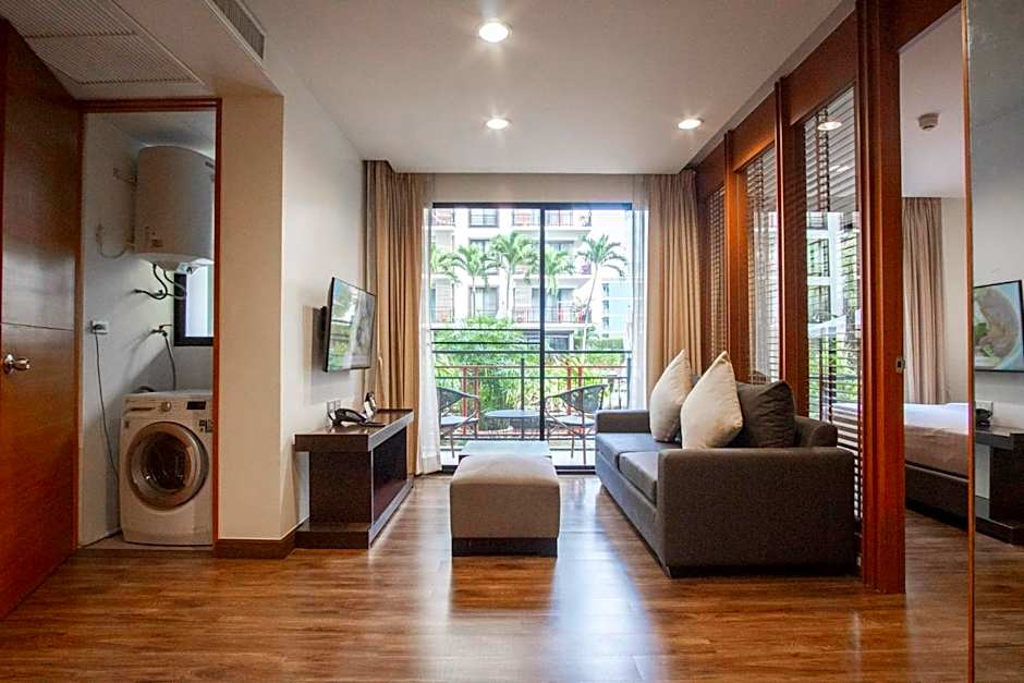 Photo 1 of 11 of 1-Bedroom Deluxe Suite with Pool View - Twin