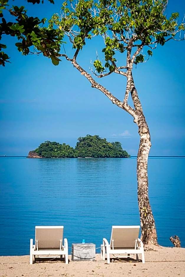 The White Knot Koh Chang