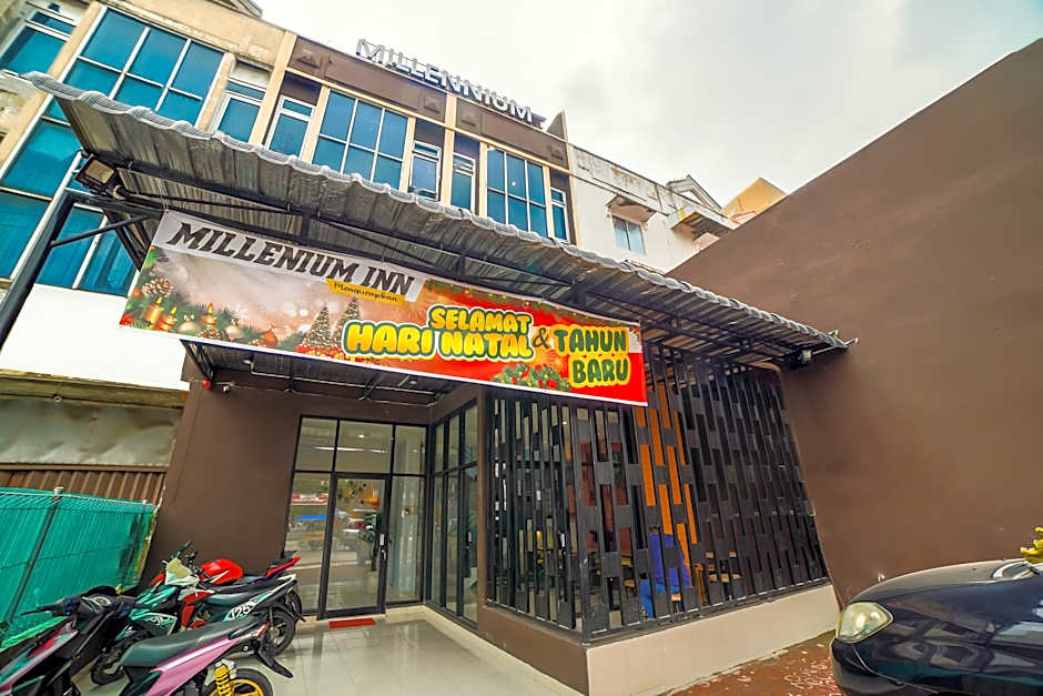 OYO 90874 Millenium Inn 2