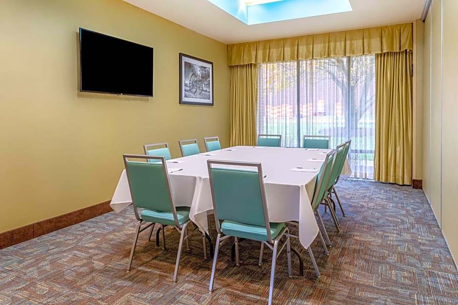 Hampton Inn By Hilton Manassas