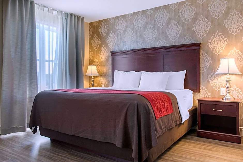 Comfort Inn & Suites