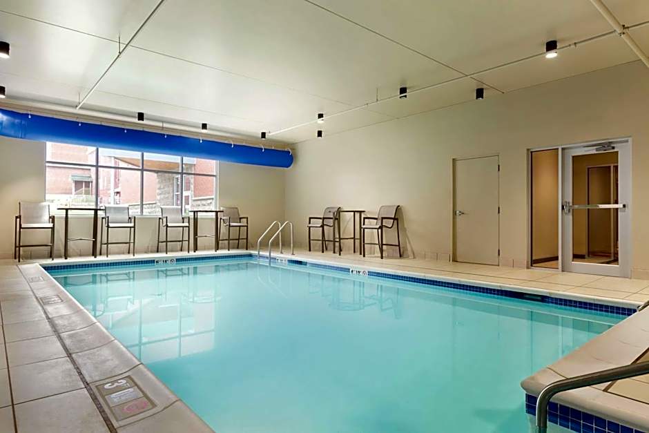 Hampton Inn By Hilton St Albans VT