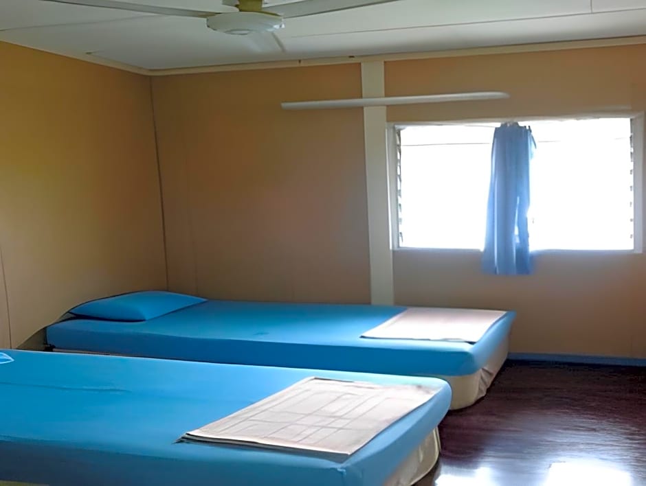 ET Budget Guest House By The Beach