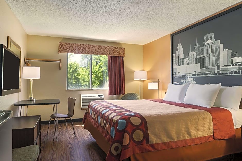 Super 8 by Wyndham Taylor/Detroit Area