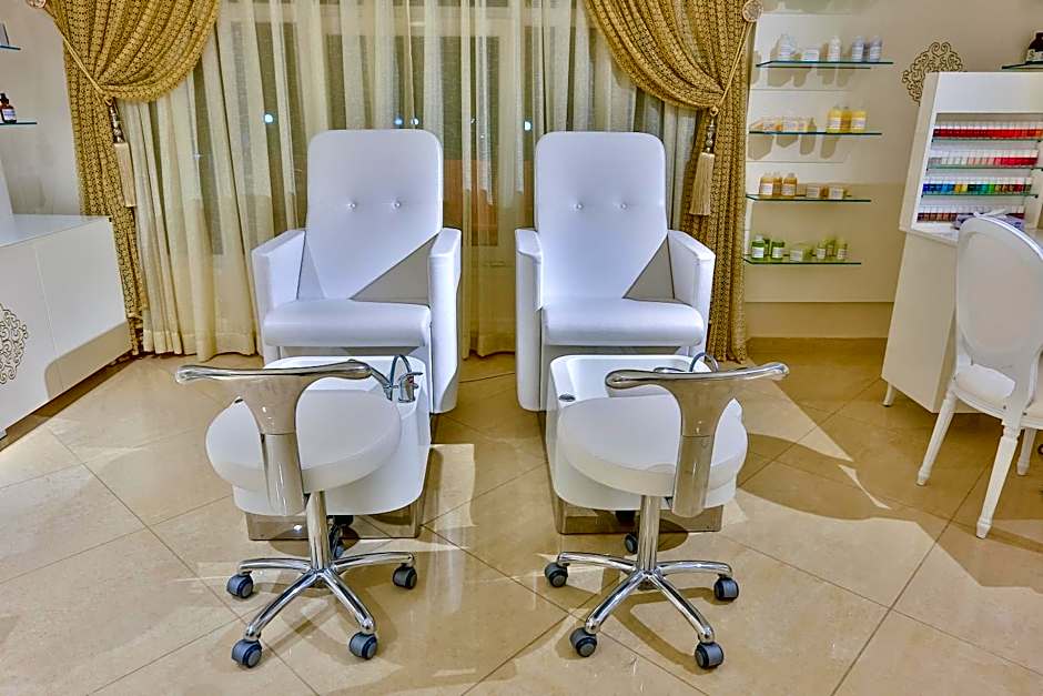 Royal Tulip City Center