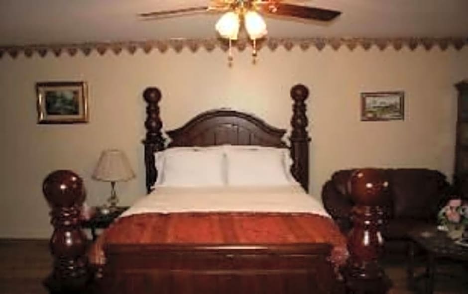 Susan's Cottages – Alexandria, LA