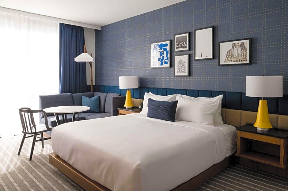 Cambria Hotel Boston Somerville