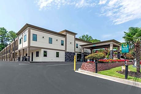 Quality Inn & Suites Athens University Area